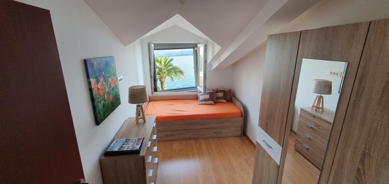 Penthouse By The Sea Apartment Tivat Exterior foto